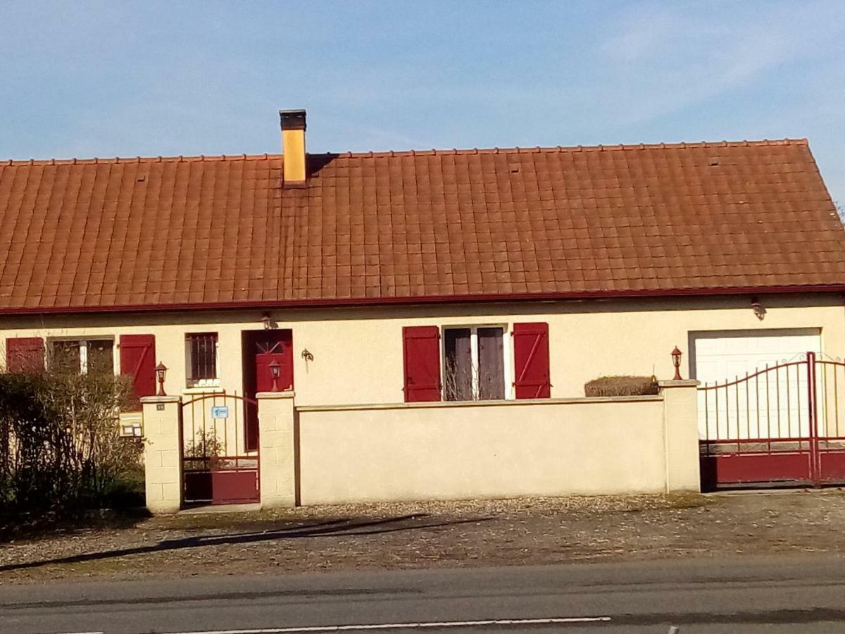 Les Vignes D'Ygrande Apartment Exterior photo